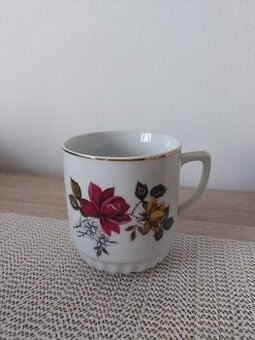 NOVÁ sada hrnků (6 ks)