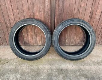 zimní pneu goodride 235/45 R19 - 1