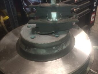 Originální BMW brzdy E90 / E91 330XD Textar, najeto 200km - 1