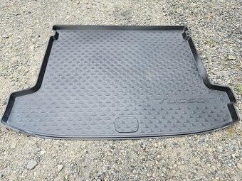 Gumová vana do kufru Hyundai Tucson NX4