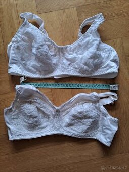 Protetické podprsenky