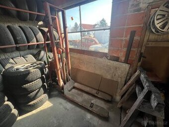 Elektrický paleťák Belet