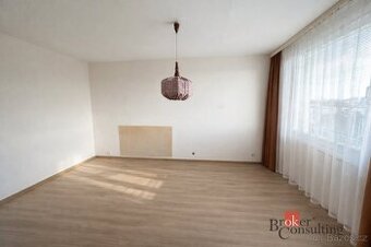 Převod dr. podílu, byty/1+1, 36 m2, Antala Staška 1720/29, 4