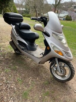 Skůtr 150ccm 4t HSUN s tp