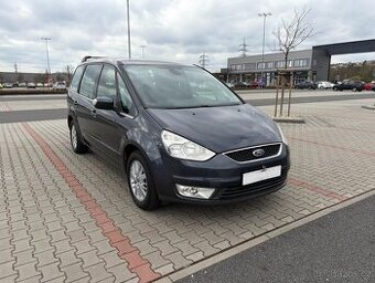 Ford Galaxy 2.0i 16V 107kw 7 MÍST Ghia TZ