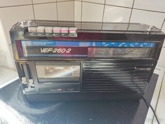 Velmi vzácné Rádio - magnetofon VEF 260-2 s UKW, 9 pásem PR