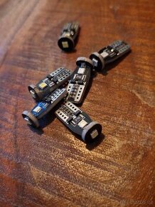 LED žárovky T10 W5W