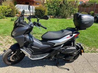 Aprilia SR GT 125