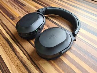 Bezdrátová sluchátka Razer Barracuda X