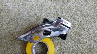 Přesmykač Shimano XT FD-M770