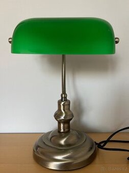 Stolní lampa v bankéřském stylu, zelená