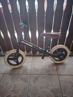 Dětské odrážedlo