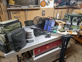 Vybavení FEEDER