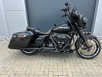 HARLEY DAVIDSON street glide FLHXS speciál