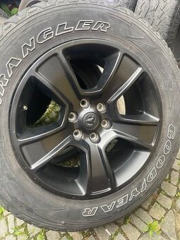 Dodge ram 1500 - 1