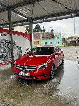 Mercedes benz A180 Amg paket 1,6 turbo, benzin