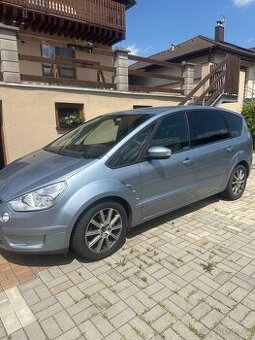 Ford S max