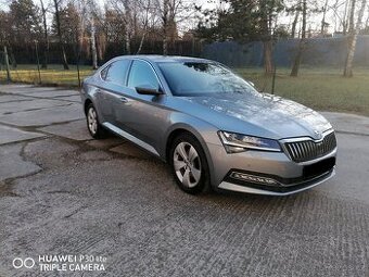 Predám Škodu Superb sedan - 1