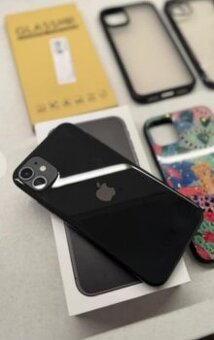 Apple iPhone 11 128 GB - black