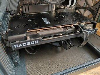 AMD Radeon RX 6650 XT 210 Swift