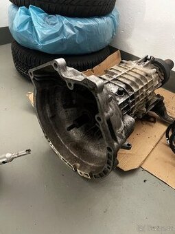 Převodovka bmw e30 m40