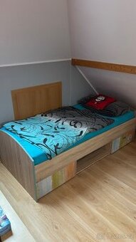 Dětská / studentská postel