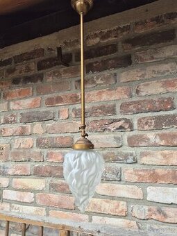 LUSTR SE SKLENĚNÝM STÍNIDLEM VE STYLU ART DECO - FUNKČNÍ 