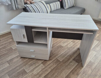 PC/Psací stůl 125x55 jako nový, skoro nepoužívaný