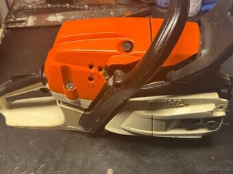 Motorová pila stihl ms 261