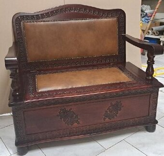 Truhla s úložným prostorem, Lavice