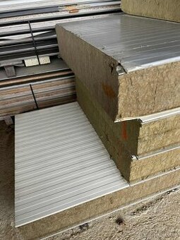 Vatový panel KINGSPAN (minerální vlna) 260 m2