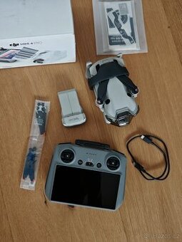 DJI Mini 4 Pro + DJI RC 2 + baterie navíc zdarma