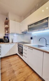 4+kk Žebětín RK NEVOLAT - 1