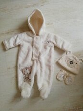 Huňatá kombinézka pro malého medvídka. 3-6m.