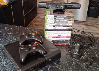 Xbox 360 slim 500gb + 2 ovladače + kinekt + 17 her