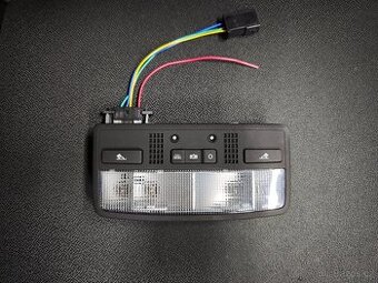 W8 černá stropní lampička Golf IV Octavia 1 Leon 1M