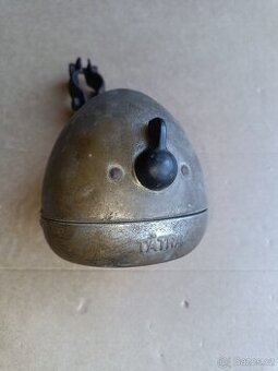 Světlo na historické staré kolo TATRA