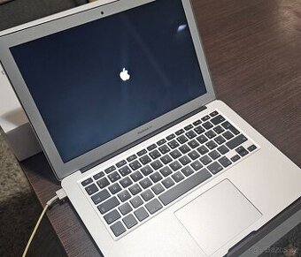 Apple MacBook Air 13,3” 1440x900 / i5 1.8-2.9GHz / 8GB / 128