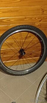 MTB přední kolo vel. 24