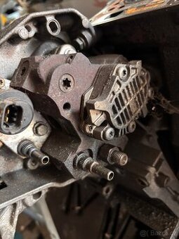 Vstřikovací čerpadlo 2.2 dci G9T