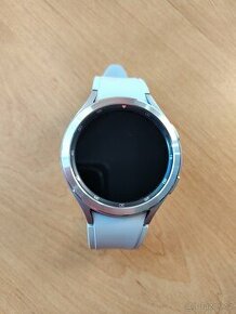 Samsung Galaxy Watch 4 46mm stříbrné