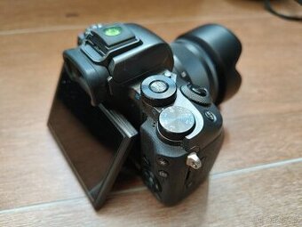 Canon EOS M5 + 15-45 mm set bezzrcadlovka