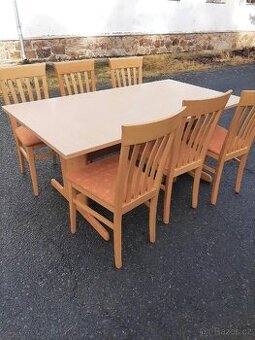 64x židle stoly do restaurace z bukoveho masivu