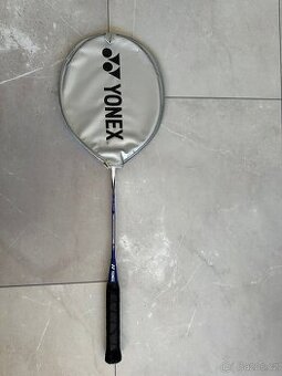 Badmintonova raketa Yonex - 1