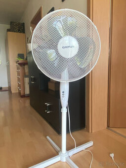 Stojanový ventilátor