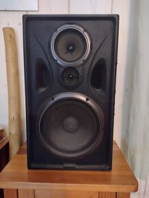 Universum VTC 4631 třípásmové reproduktory - 1
