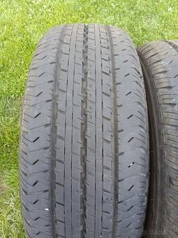 Letní pneu 225/65/16c Nokian