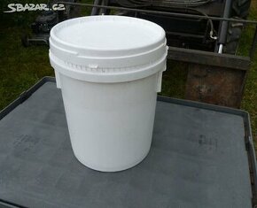Kýbl s víkem 51cm vysoký 38cm průměr