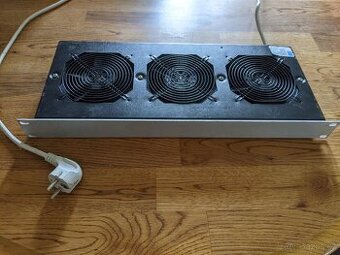 VENTILAČNÍ JEDNOTKA 230 V, 3×18 W
