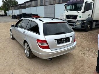 Mercedes C220